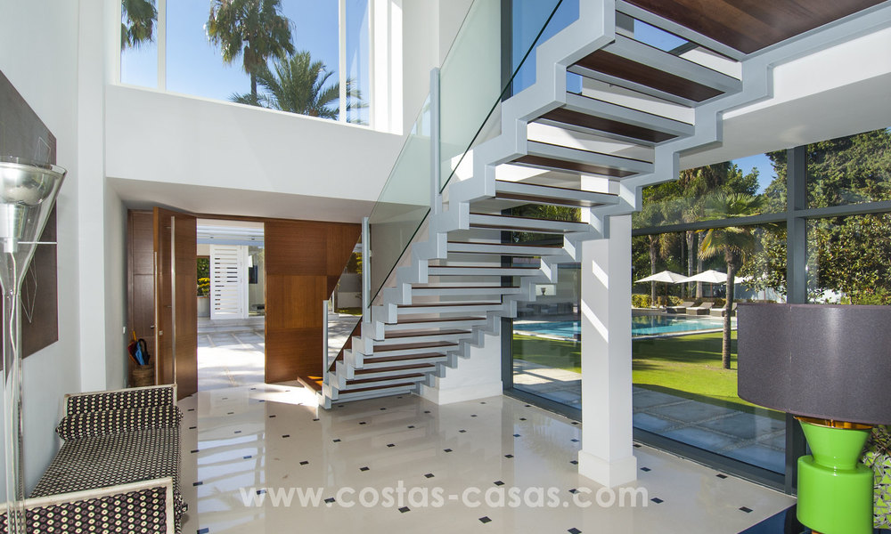 Villa contemporaine près de la plage à vendre à Guadalmina Baja, Marbella. 27694