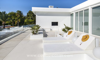 Villa contemporaine près de la plage à vendre à Guadalmina Baja, Marbella. 27705 