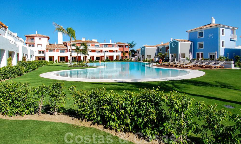 Opportunité! Appartements, penthouses et maison mitoyennes à vendre sur la nouvelle Mille d' Or, Marbella - Estepona 30566