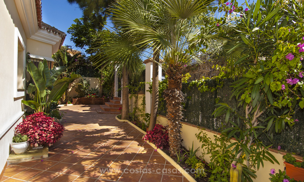 Villa avec vues fantastiques sur le golf et la mer en vente à Benahavis - Marbella 29758