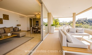 Appartements neufs et modernes à vendre à Benahavis - Marbella avec vue sur golf et mer. Dernier. Penthouse! 7366 