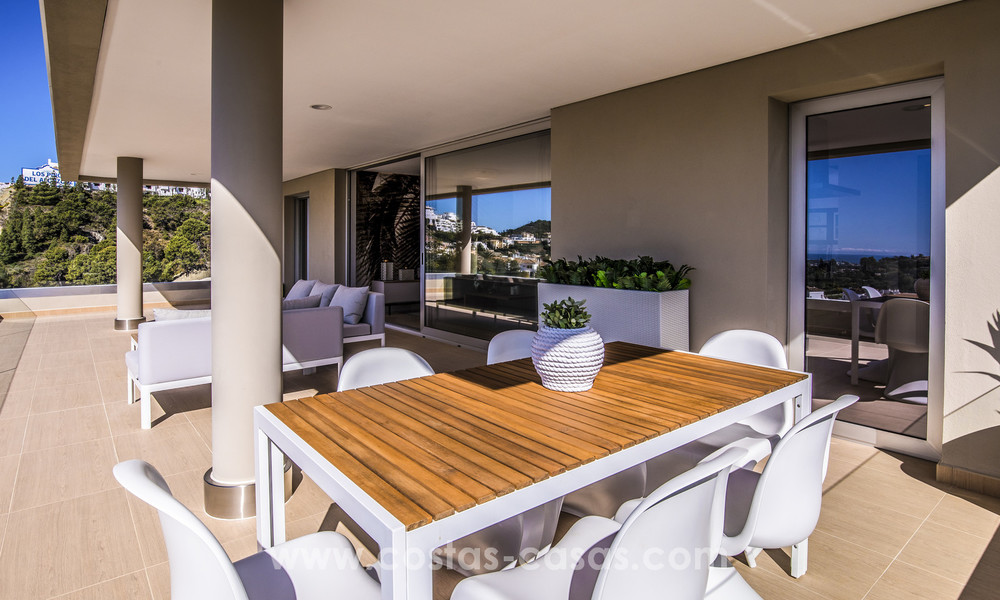 Appartements neufs et modernes à vendre à Benahavis - Marbella avec vue sur golf et mer. Dernier. Penthouse! 7376