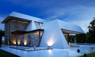 Nouvelles villas modernes en première ligne de golf à Nueva Andalucia, Marbella. 30113 