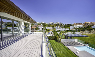 Villa de luxe moderne et contemporaine avec vue sur la mer à vendre, prêt à emménager, Benahavis, Marbella 15079 