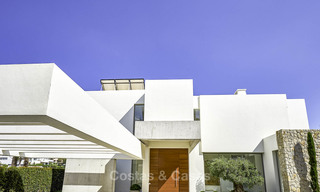 Villa de luxe moderne et contemporaine avec vue sur la mer à vendre, prêt à emménager, Benahavis, Marbella 15083 