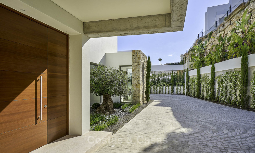 Villa de luxe moderne et contemporaine avec vue sur la mer à vendre, prêt à emménager, Benahavis, Marbella 15084