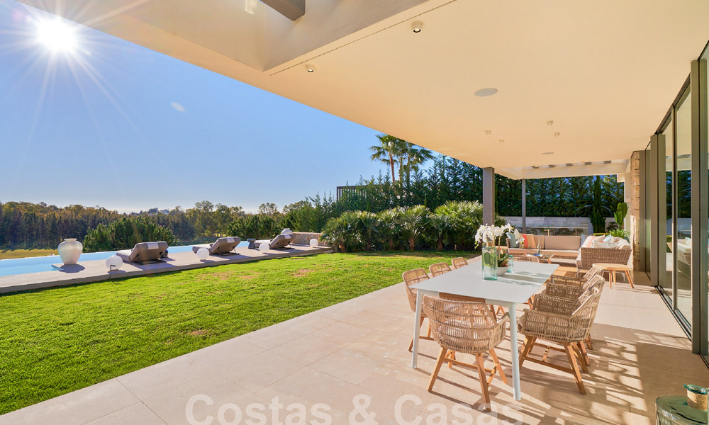 Villa de luxe moderne et contemporaine avec vue sur la mer à vendre, prêt à emménager, Benahavis, Marbella 58504