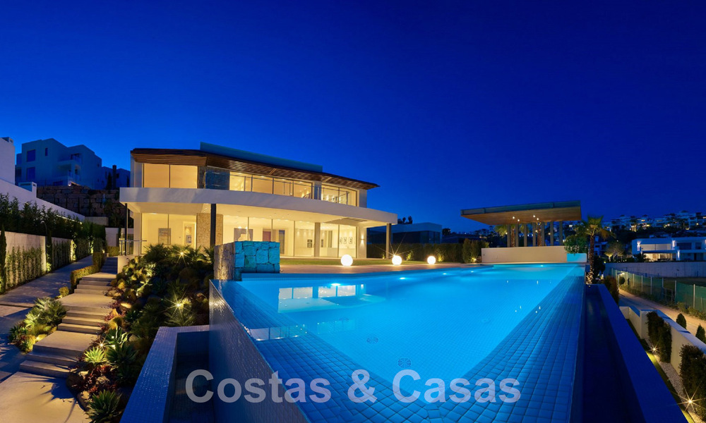 Villa de luxe moderne et contemporaine avec vue sur la mer à vendre, prêt à emménager, Benahavis, Marbella 58532