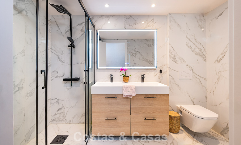 Appartement en vente à Gran Marbella: complexe en première ligne de plage 777209