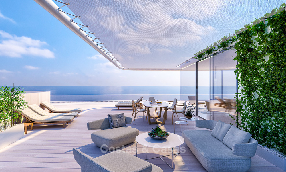 Appartements modernes de luxe en première ligne de plage à vendre à Estepona, Costa del Sol. Prêt à emménager 3836