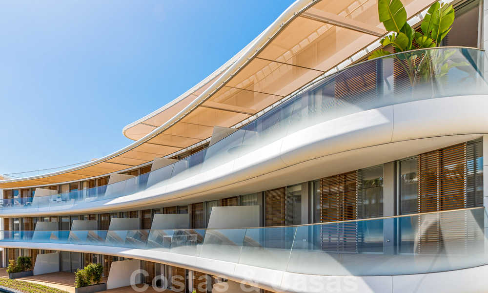 Appartements modernes de luxe en première ligne de plage à vendre à Estepona, Costa del Sol. Prêt à emménager 27763