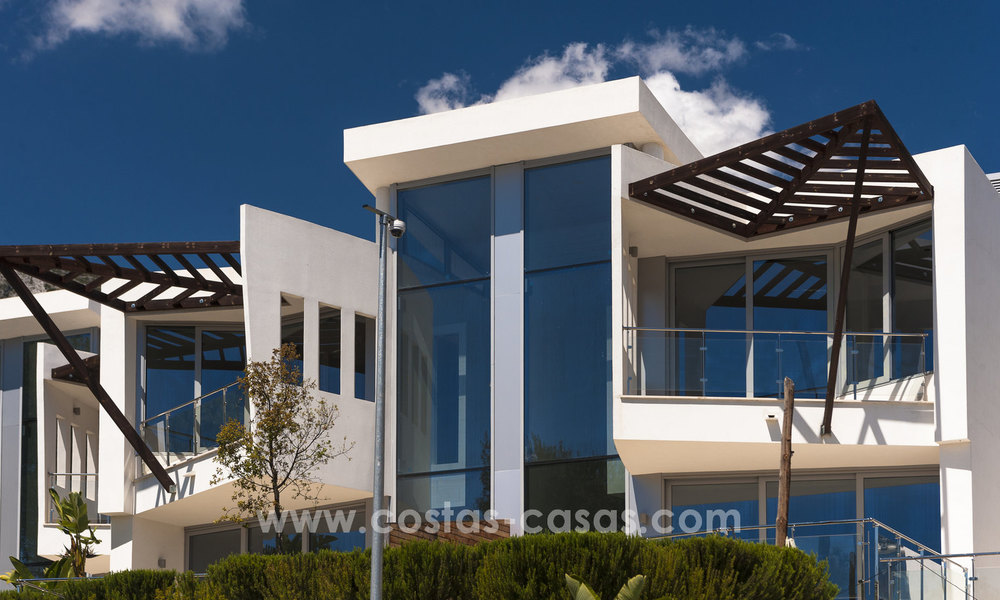 Maisons de ville modernes de luxe à vendre à Sierra Blanca, Mille d'Or, Marbella 7404