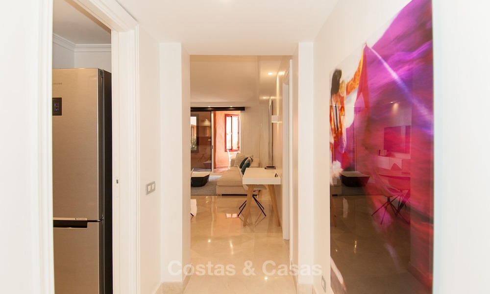 A vendre à l’Hotel Kempinski, Marbella - Estepona: Appartement rénové dans un style moderne 329
