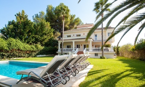 Spacieuse villa à vendre à Nueva Andalucia, Marbella à quelques pas de toutes les commodités et Puerto Banùs 518