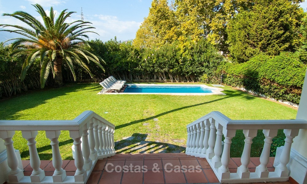 Spacieuse villa à vendre à Nueva Andalucia, Marbella à quelques pas de toutes les commodités et Puerto Banùs 520