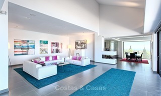 Villa spectaculaire et moderne à vendre avec vue sur mer et golf à Benahavis - Marbella 1021 