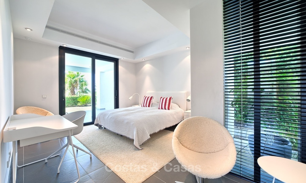 Villa spectaculaire et moderne à vendre avec vue sur mer et golf à Benahavis - Marbella 1050