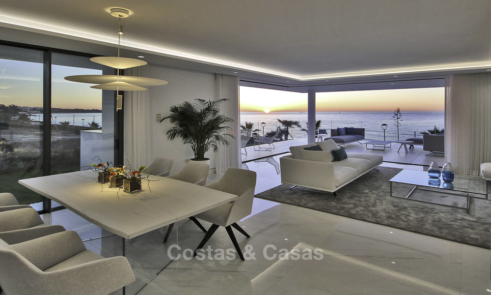 Appartements Modernes et Exclusives à vendre, en Bord de Mer, New Golden Mile, Marbella - Estepona. 12270
