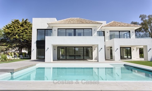Nouvelle Construction, Villa Moderne, Contemporaine à vendre, à Marbella West 1481