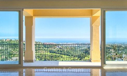 Villa Neuve avec Vue Panoramique Mer et Golf, à vendre à Benahavis, Marbella 1735