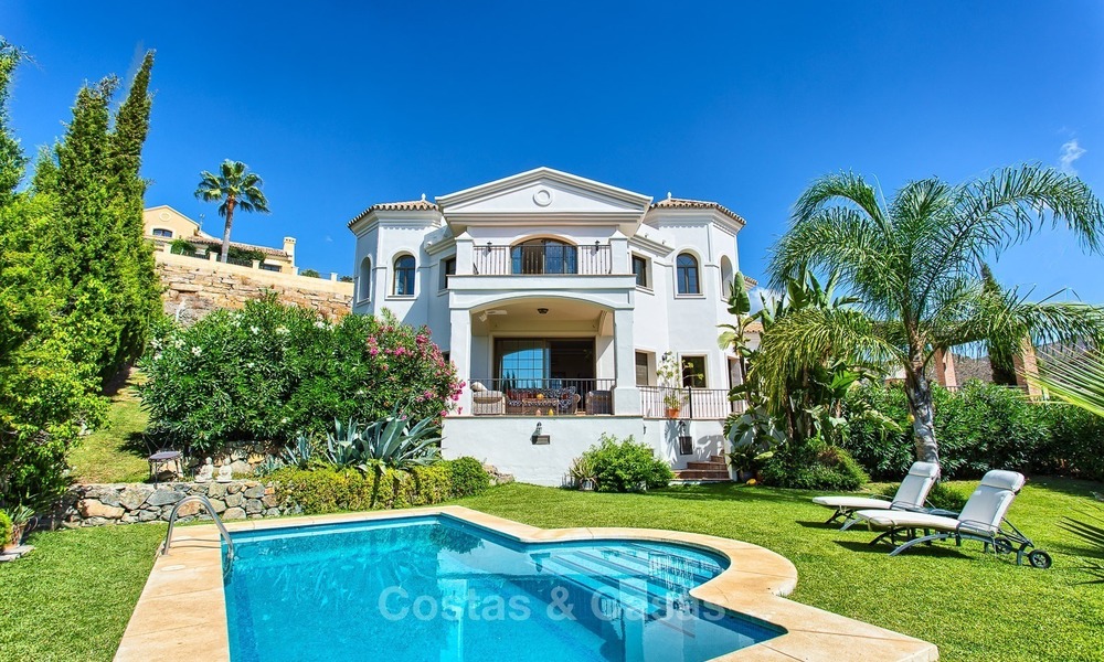 Villa à vendre avec vue Mer et Montagnes dans une Résidence Sécurisée à La Quinta, Benahavis - Marbella 2028