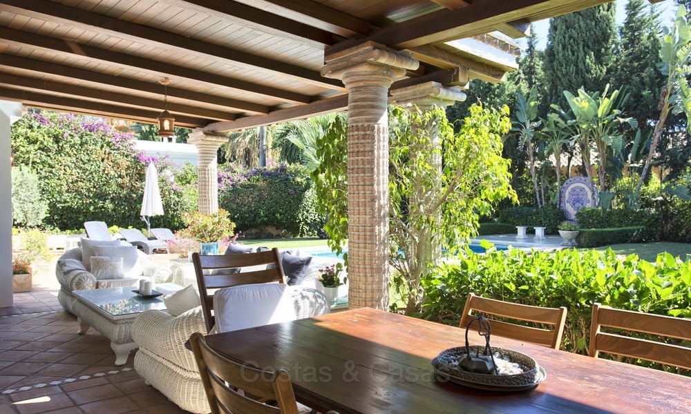 Villa à vendre: Bungalow situé sur le New Golden Mile, prêt de la Plage, á Marbella, Estepona 2236