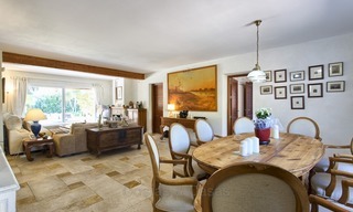 Villa à vendre: Bungalow situé sur le New Golden Mile, prêt de la Plage, á Marbella, Estepona 2210 