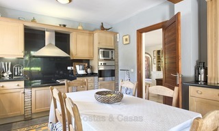 Villa à vendre: Bungalow situé sur le New Golden Mile, prêt de la Plage, á Marbella, Estepona 2229 