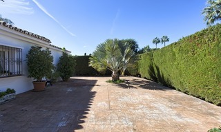 Villa à vendre: Bungalow situé sur le New Golden Mile, prêt de la Plage, á Marbella, Estepona 2232 