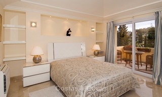 Penthouse de luxe à vendre, directement sur le Golf à Nueva Andalucia - Marbella 2466 