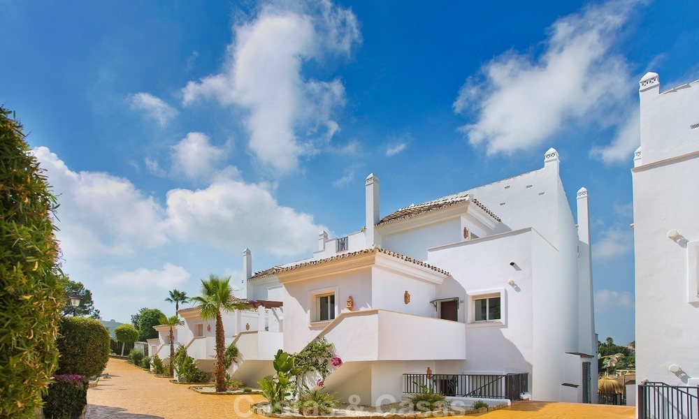 Nouveaux appartements et penthouses à vendre à Nueva Andalucía, Marbella 2491