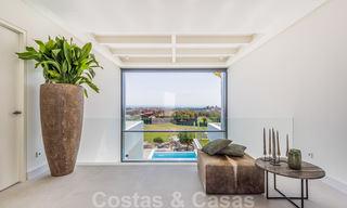 Fantastique Villa Moderne à vendre, près d’un Golf avec Vue Mer, à Benahavis - Marbella 33944 