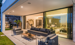 Fantastique Villa Moderne à vendre, près d’un Golf avec Vue Mer, à Benahavis - Marbella 33961 