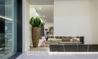 Fantastique Villa Moderne à vendre, près d’un Golf avec Vue Mer, à Benahavis - Marbella 33967 