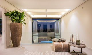 Fantastique Villa Moderne à vendre, près d’un Golf avec Vue Mer, à Benahavis - Marbella 33969 