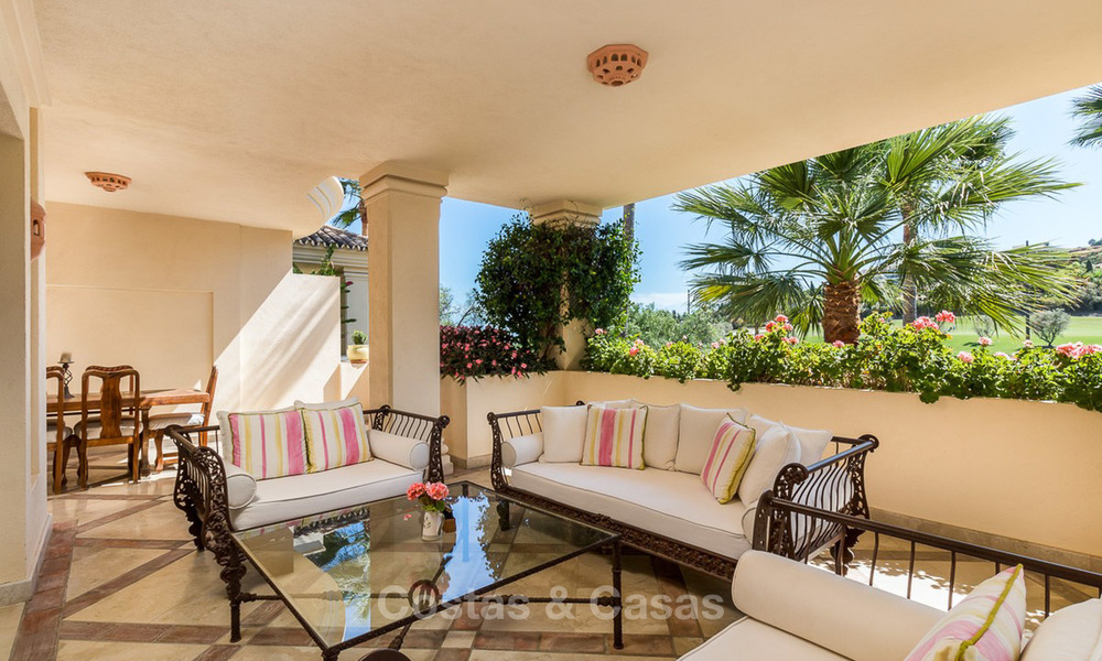 Appartement spacieux de luxe à vendre, première ligne de golf à Nueva Andalucia - Marbella 4080