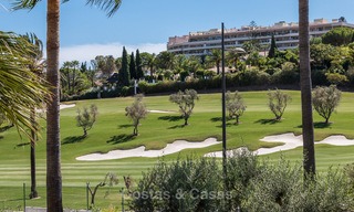 Appartement spacieux de luxe à vendre, première ligne de golf à Nueva Andalucia - Marbella 4090 