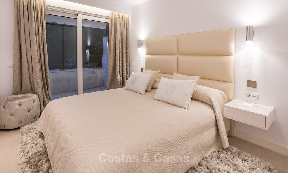 Penthouse de luxe, spacieux et moderne à vendre, Première ligne de Golf à Nueva Andalucia - Marbella 2560
