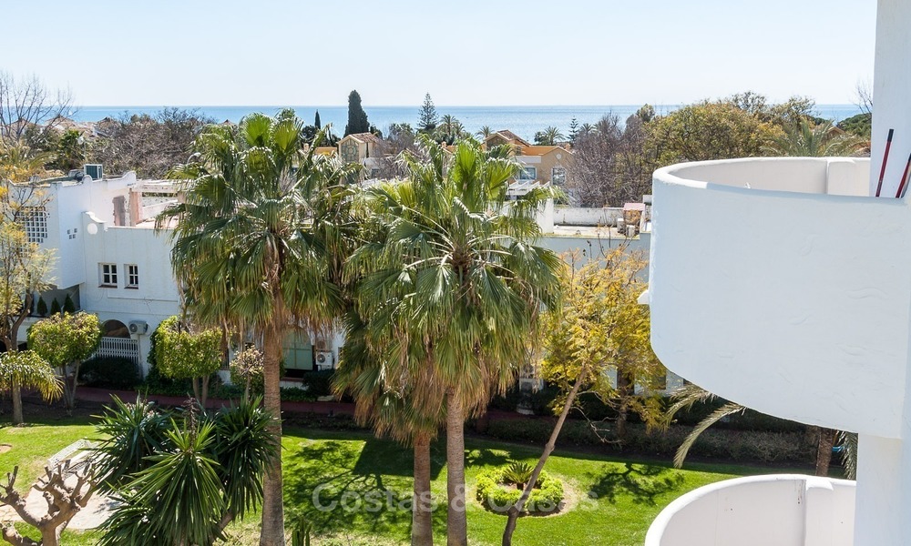 Appartement à vendre sur le Golden Mile à distance de marche de la plage et du centre de Marbella 2632
