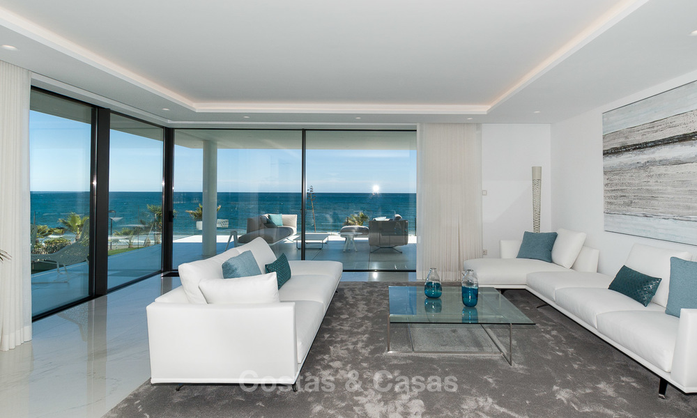 Appartements Modernes et Exclusives à vendre, en premier ligne de Mer, New Golden Mile, Marbella - Estepona 3001