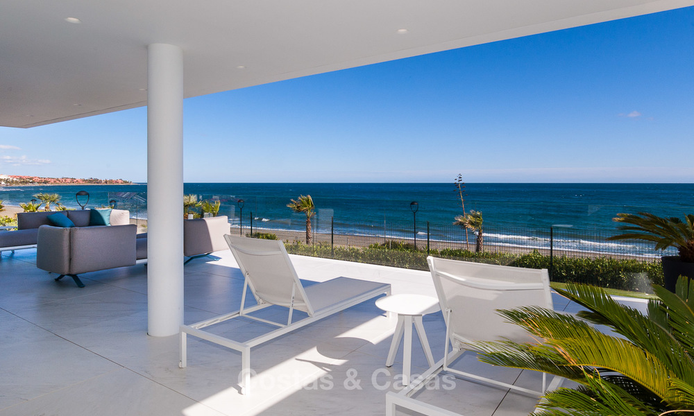 Appartements Modernes et Exclusives à vendre, en premier ligne de Mer, New Golden Mile, Marbella - Estepona 3018