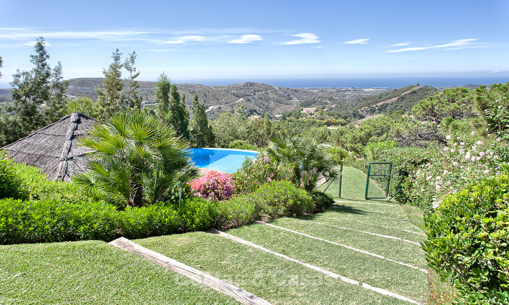 Villa de style Espagnol Vue Panoramique à vendre Luxueux Resort de Golf sécurisé Benahavis - Marbella 3175