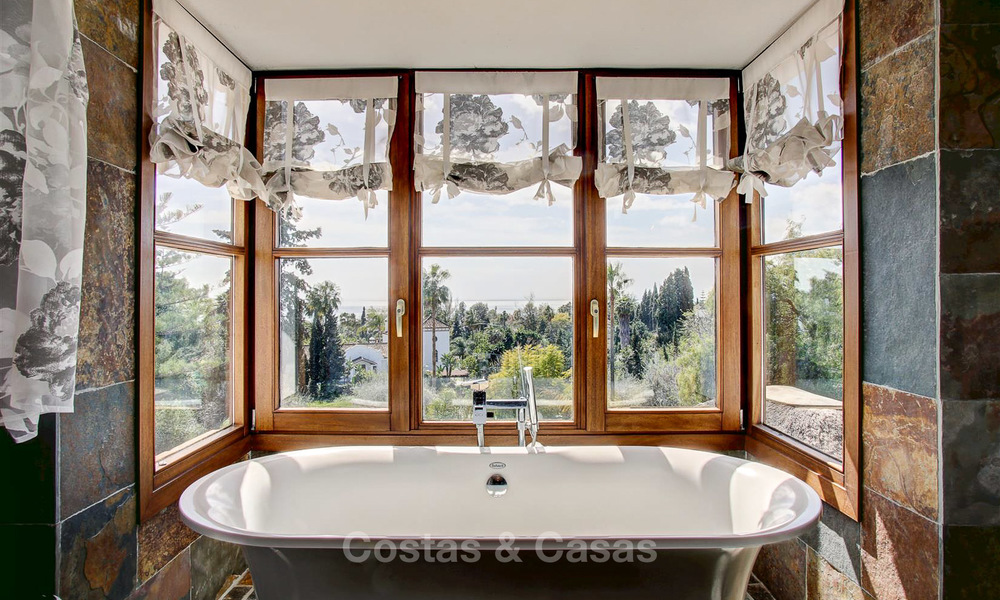 Spacieuse villa à vendre sur le Golden Mile à Marbella 3383
