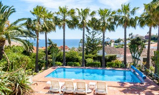 Villa à Rénover à vendre à Estepona, Costa del Sol, avec une Vue Panoramique sur Mer et près de la Plage 3186 