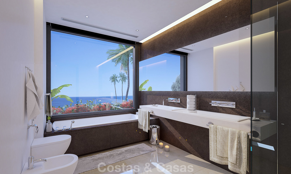Villa moderne à vendre avec une belle vue mer panoramique, à 5 minutes à pied de la plage à Estepona 3218