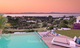 Première Ligne de Golf Villas à vendre dans un Golf Resort Sécurisé, sur le New Golden Mile, Marbella - Estepona 3279 