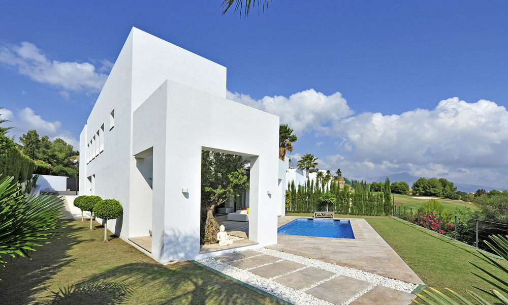 Villas de luxe contemporaines à vendre dans la zone de Marbella - Benahavis 30446