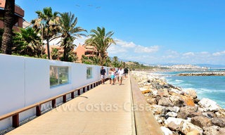 Bel appartement de jardin dans un complexe maritime de première ligne très souhaitable et luxueux à Marbella - Puerto Banus 3426 