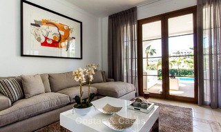 Nouvelle villa de luxe à vendre, golf de première ligne dans un complexe de golf fermé, New Golden Mile, Marbella - Estepona 3496 