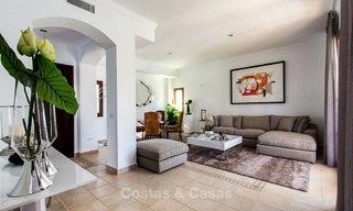 Nouvelle villa de luxe à vendre, golf de première ligne dans un complexe de golf fermé, New Golden Mile, Marbella - Estepona 3502 